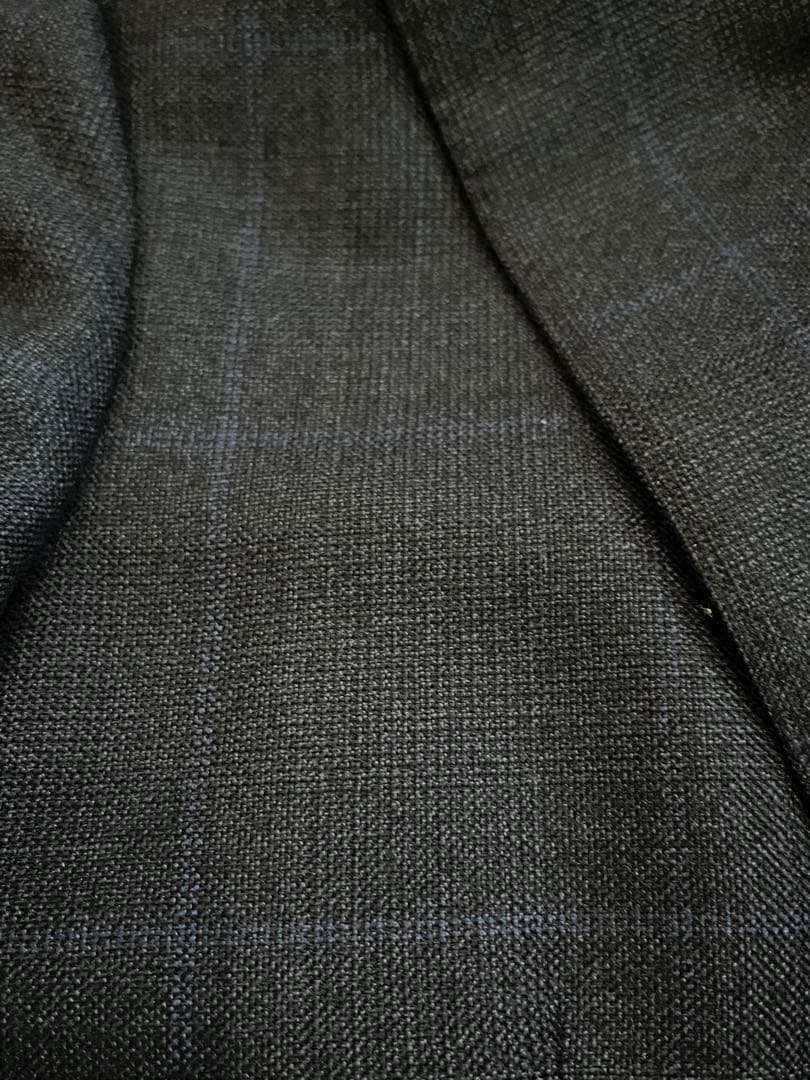 ビームスF★チャコールグレー スリムフィット ビジネススーツ