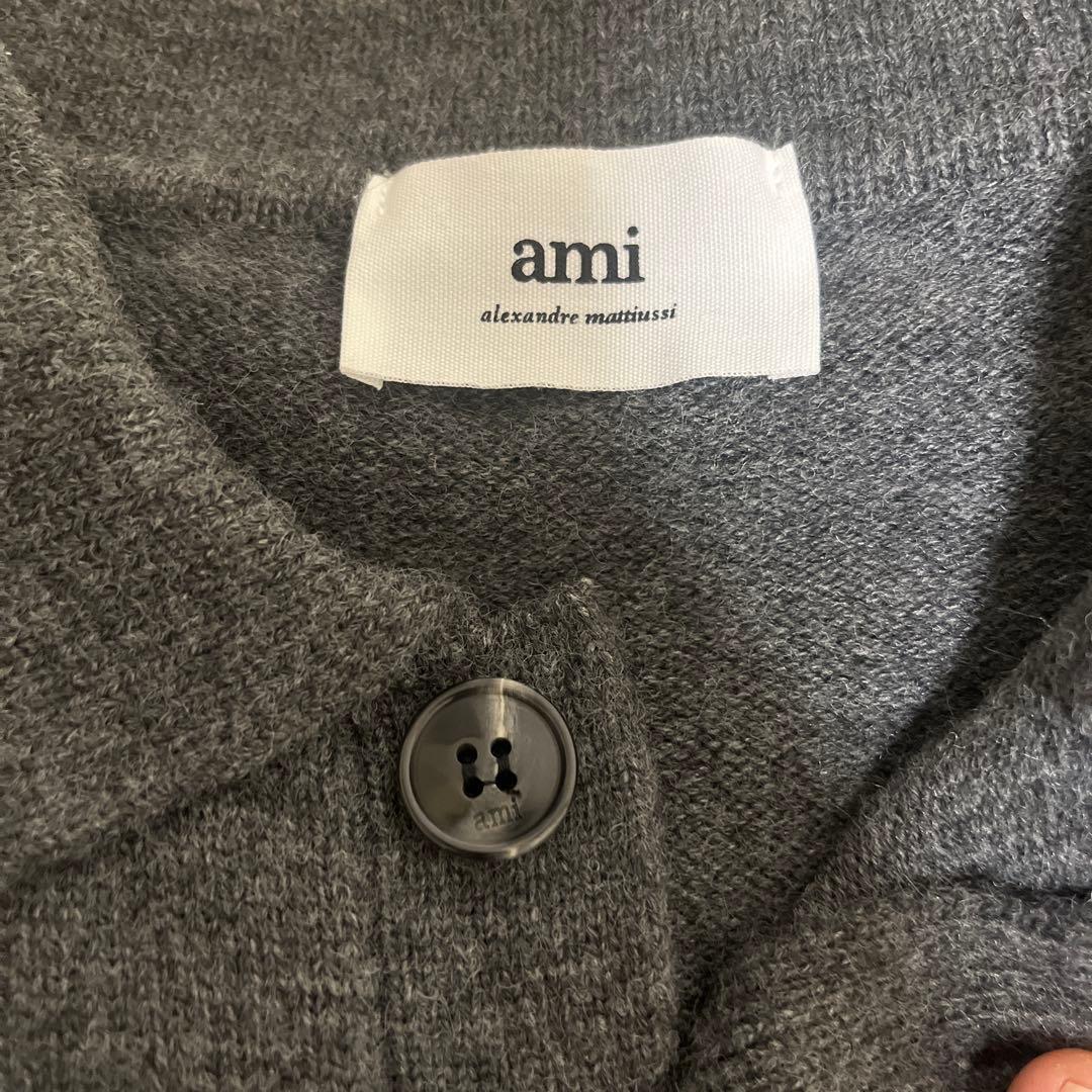 AMI PARISダークグレー ポロシャツ ハート刺繍 極美品です