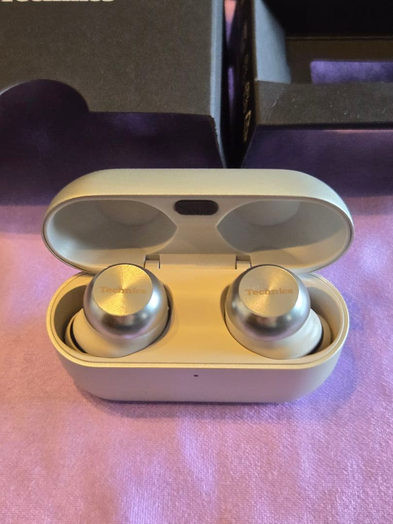 ★新品同様★ Technics『 EAH-AZ100-S』シルバー ◎送料無料♪