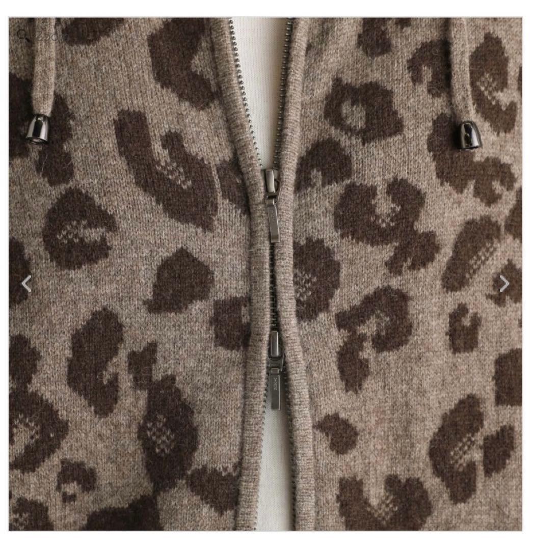 未使用タグ付き　ネイチャーズ　ヤク　レオパード柄パーカー