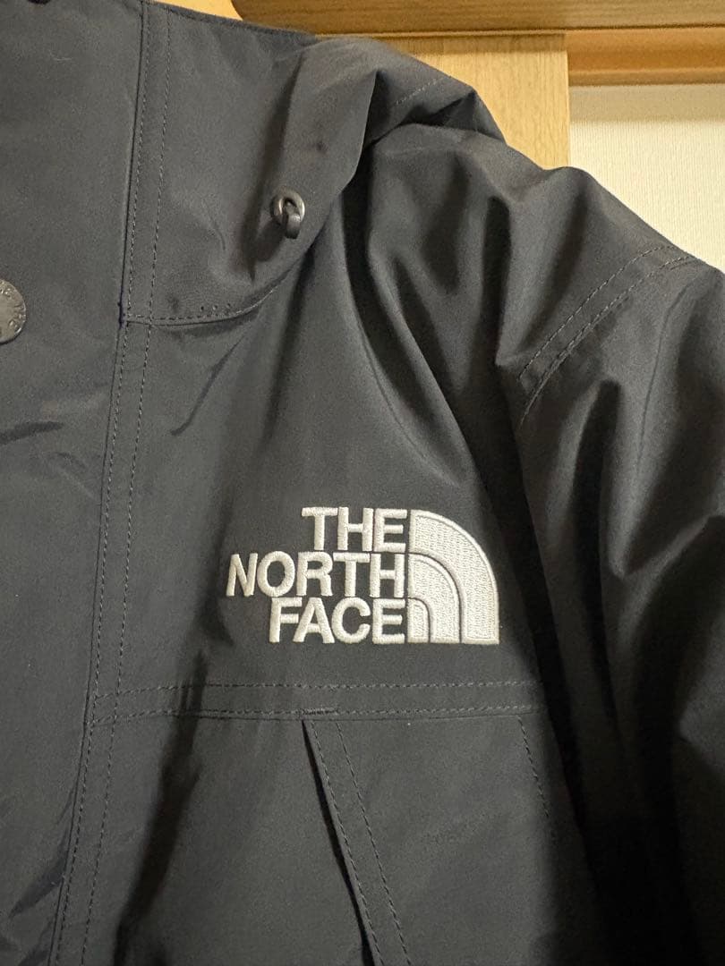 美品2024 THE NORTH FACE マウンテンダウンジャケット XS 黒