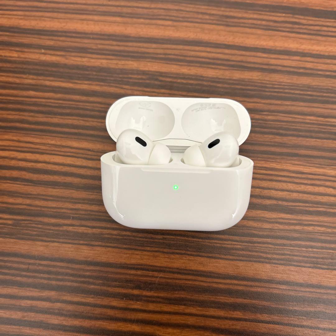 AirPods Pro（第2世代）MQD83J/A Li ghtnig