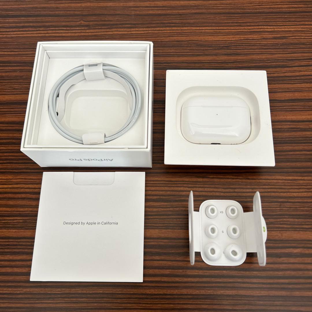 AirPods Pro（第2世代）MQD83J/A Li ghtnig