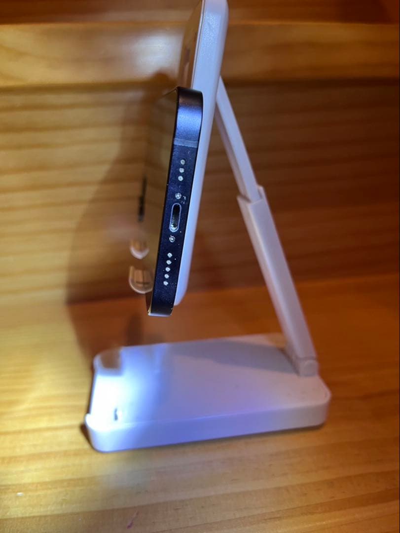 【美品】 Apple iPhone 12 ブラック 本体SIMフリー