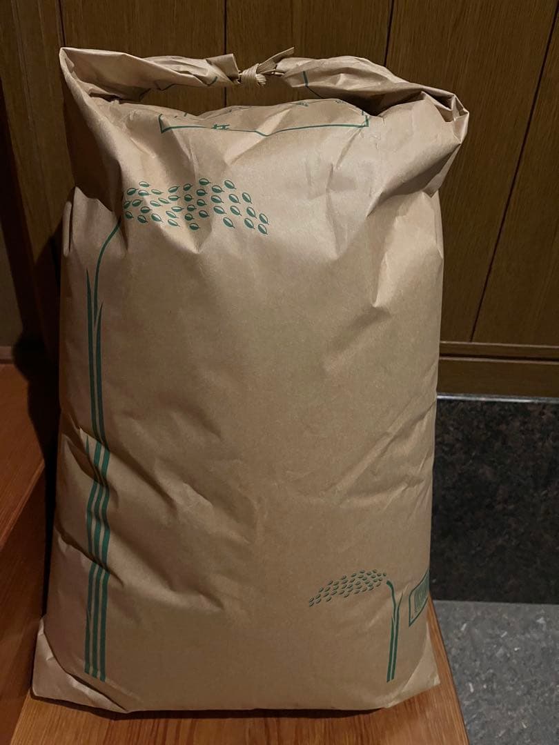 令和7年　愛媛産　にこまる　玄米　30k g