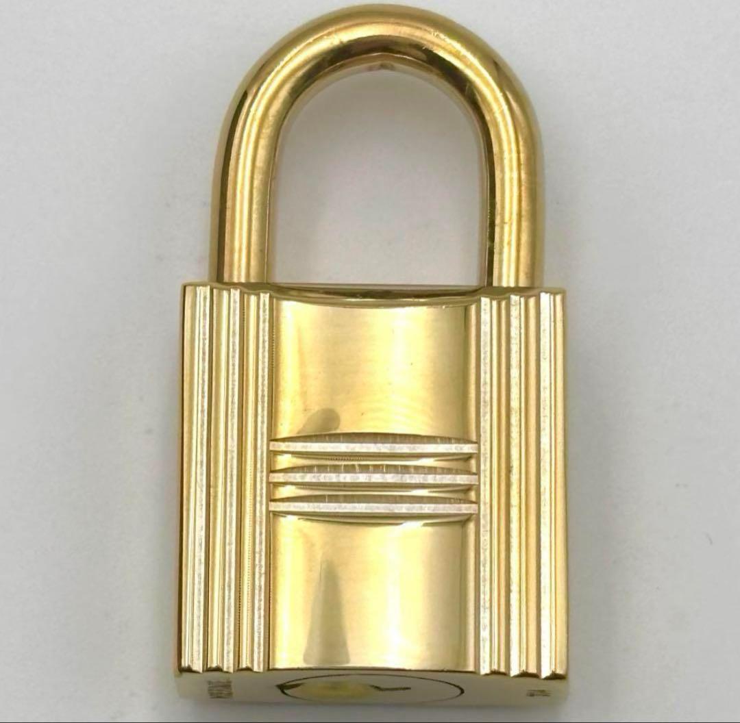 HERMES エルメス カデナ　24Kメッキ　No.114　114番　鍵付き