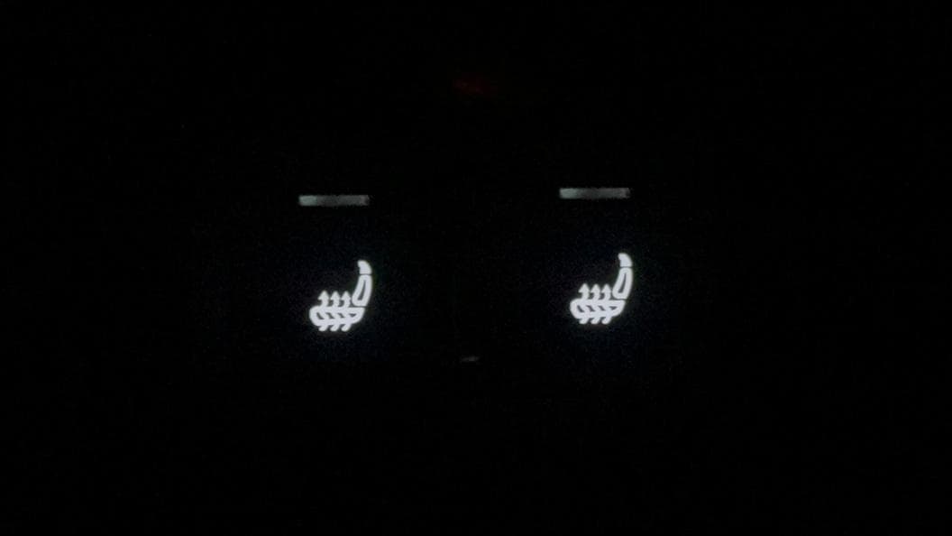 現行トヨタ カローラツーリング 後付シートヒーターHI/LO切替 2席分