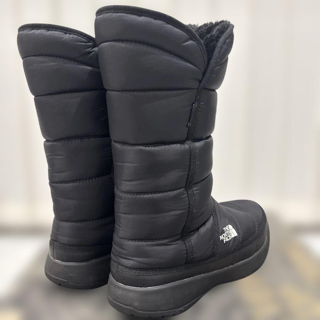 美品　ザノースフェイス　W Amore WP II【24.0】 NFW51977