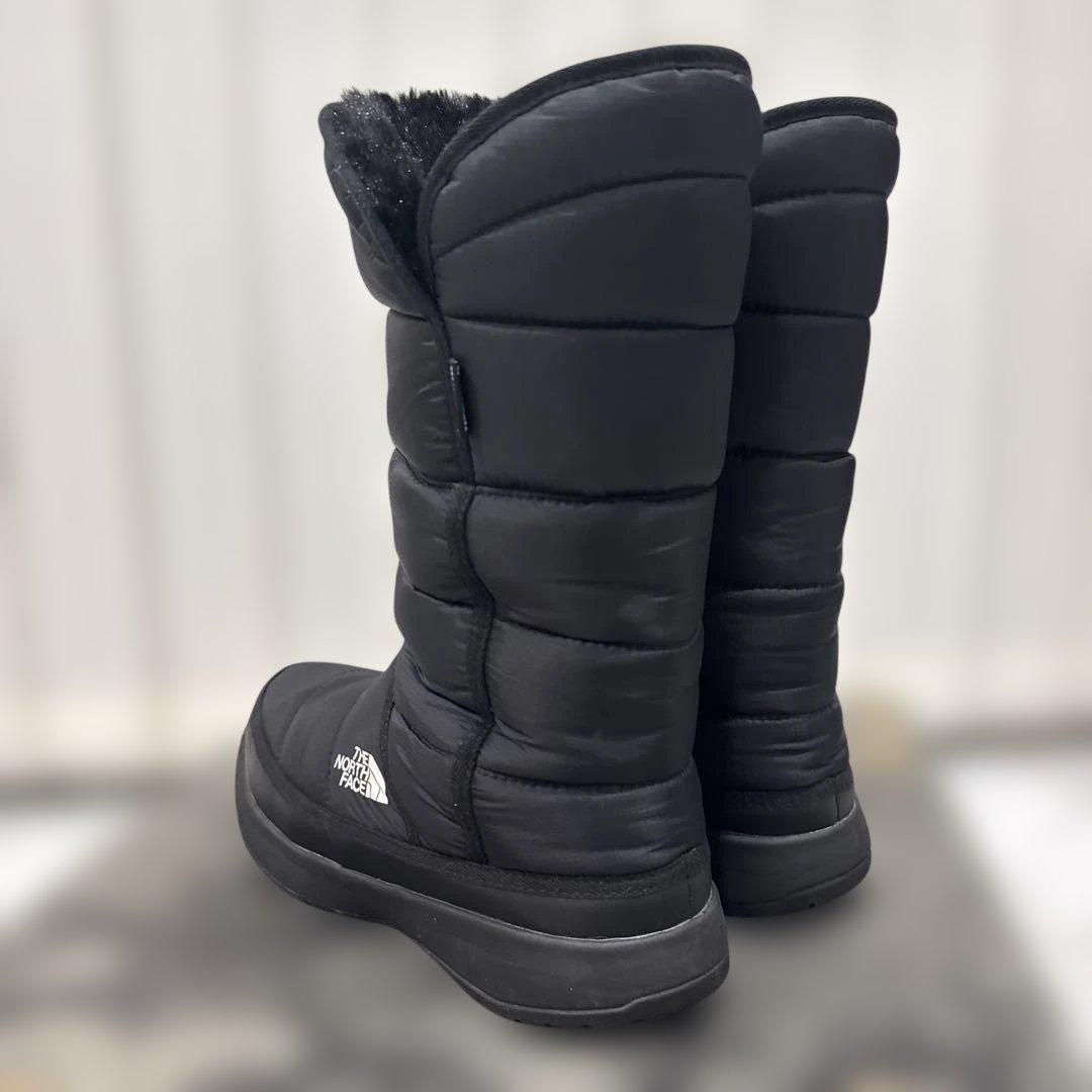 美品　ザノースフェイス　W Amore WP II【24.0】 NFW51977