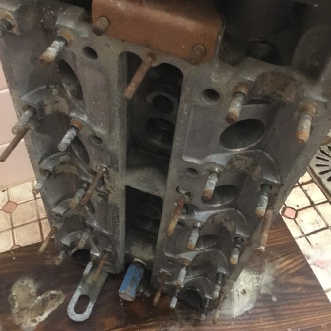 エンジンブロック アルミニウム合金