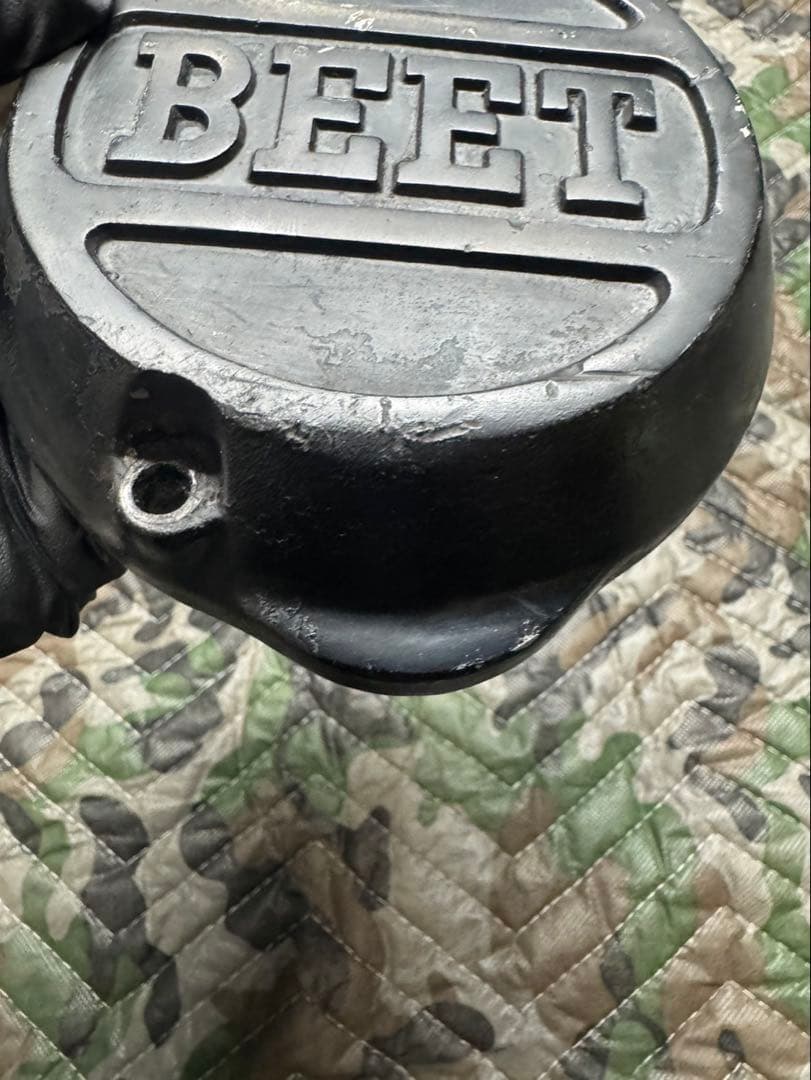 ゼファー　BEET ポイントカバー　ジェネレーターカバー　ダイナモ