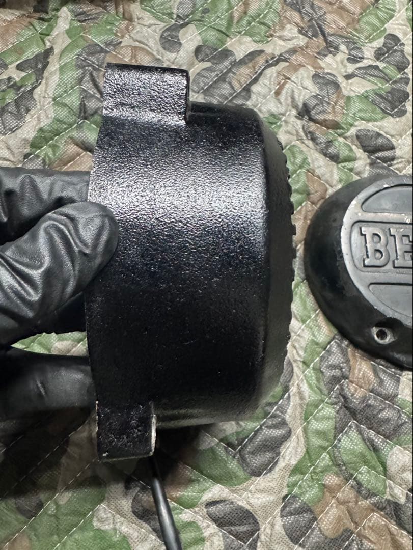 ゼファー　BEET ポイントカバー　ジェネレーターカバー　ダイナモ