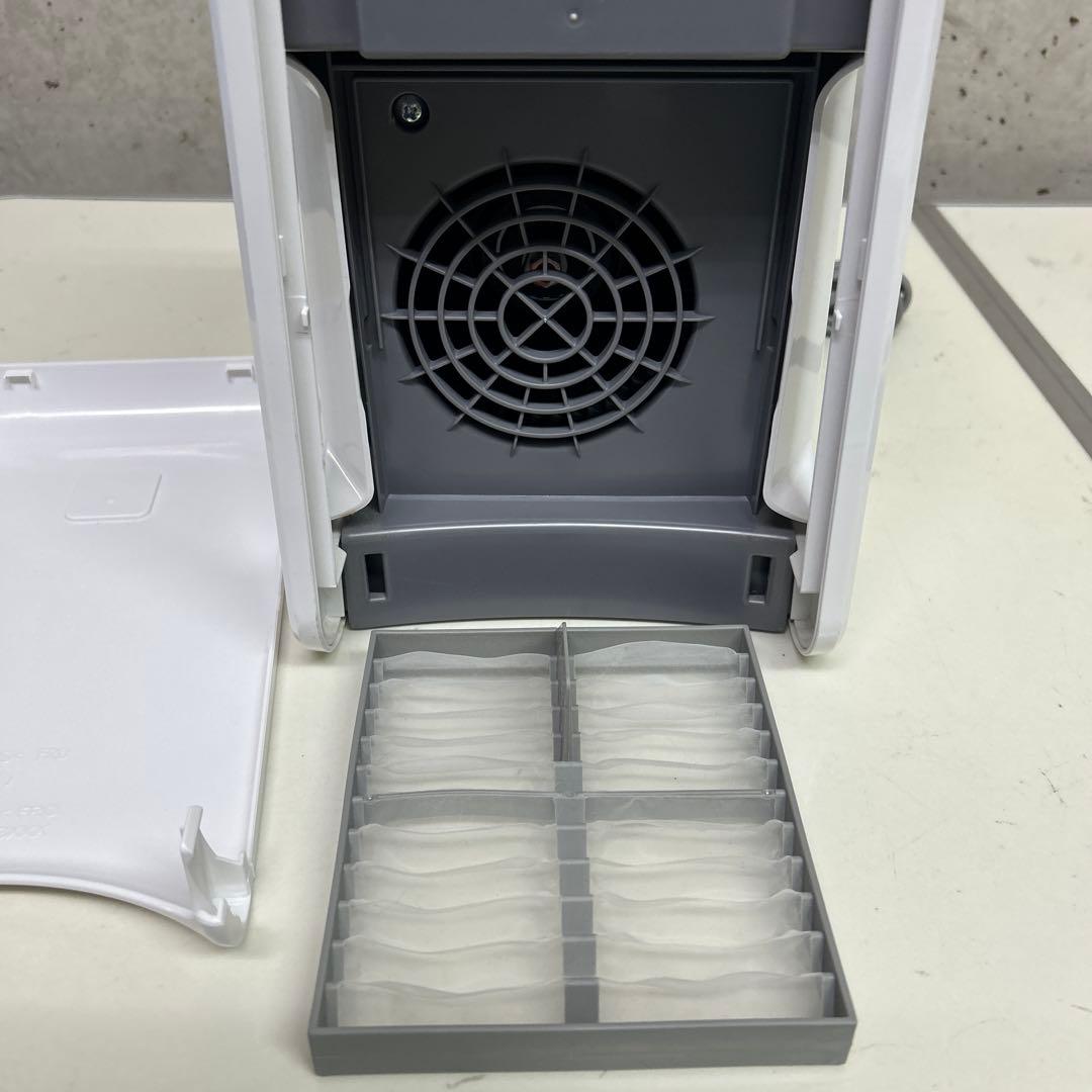 清掃済み　2019年製　プラジオン　富士通　脱臭機　DAS-15K ホワイト