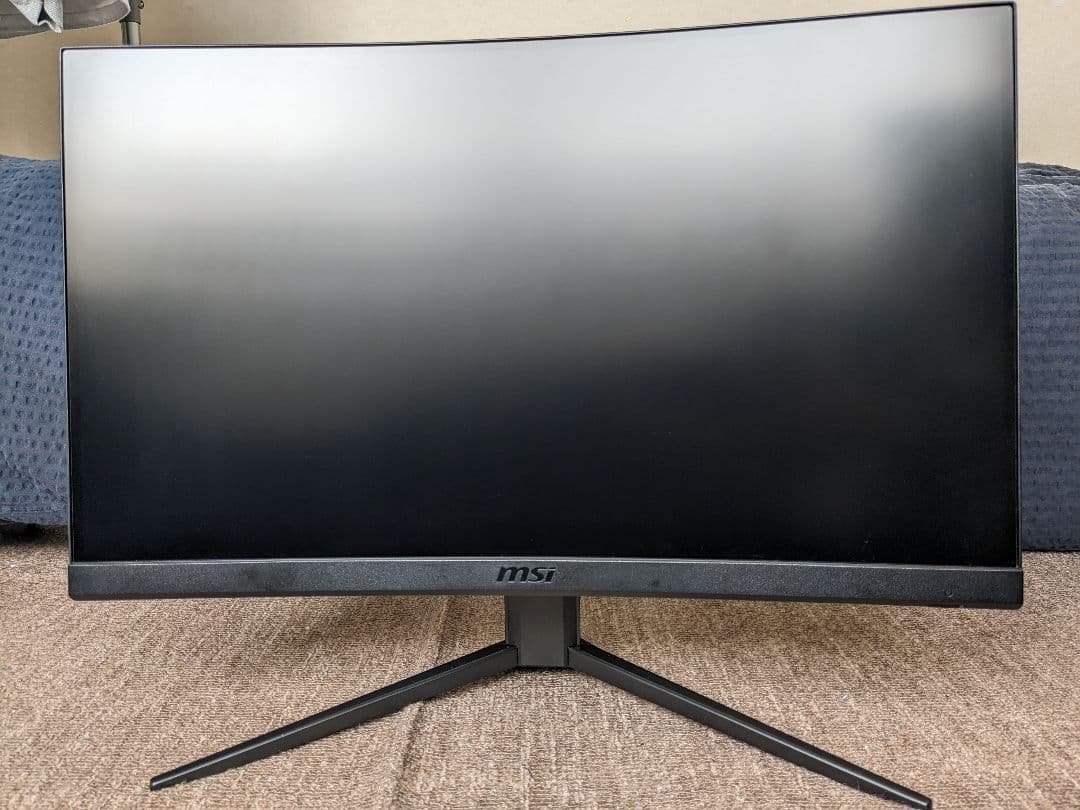 msi optix g24c4　ゲーミングモニター　湾曲