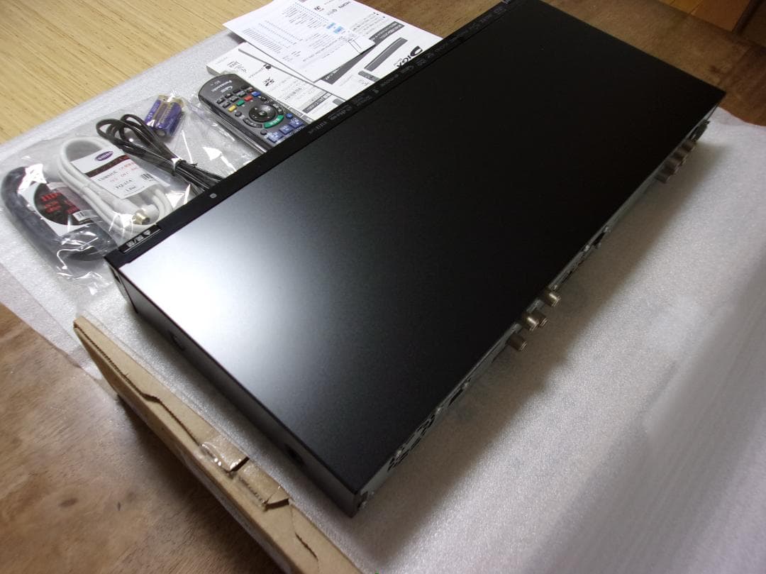 動作品（3TB増量換装）Panasonic DMR-BZT600/3番組同時録画