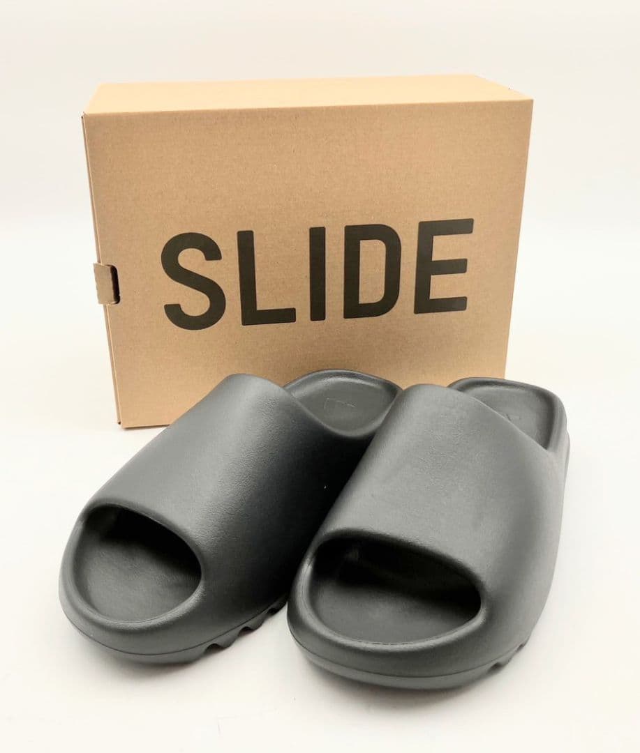 アディダス カニエウエスト イージースライド ブラック サンダル