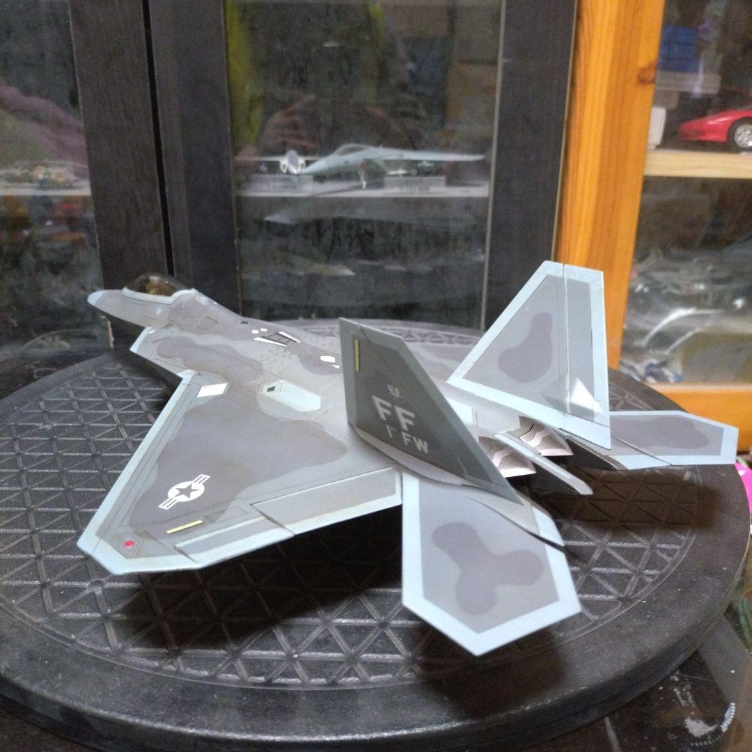 ハセガワ 1/48 F22 ラプター 塗装済み完成品