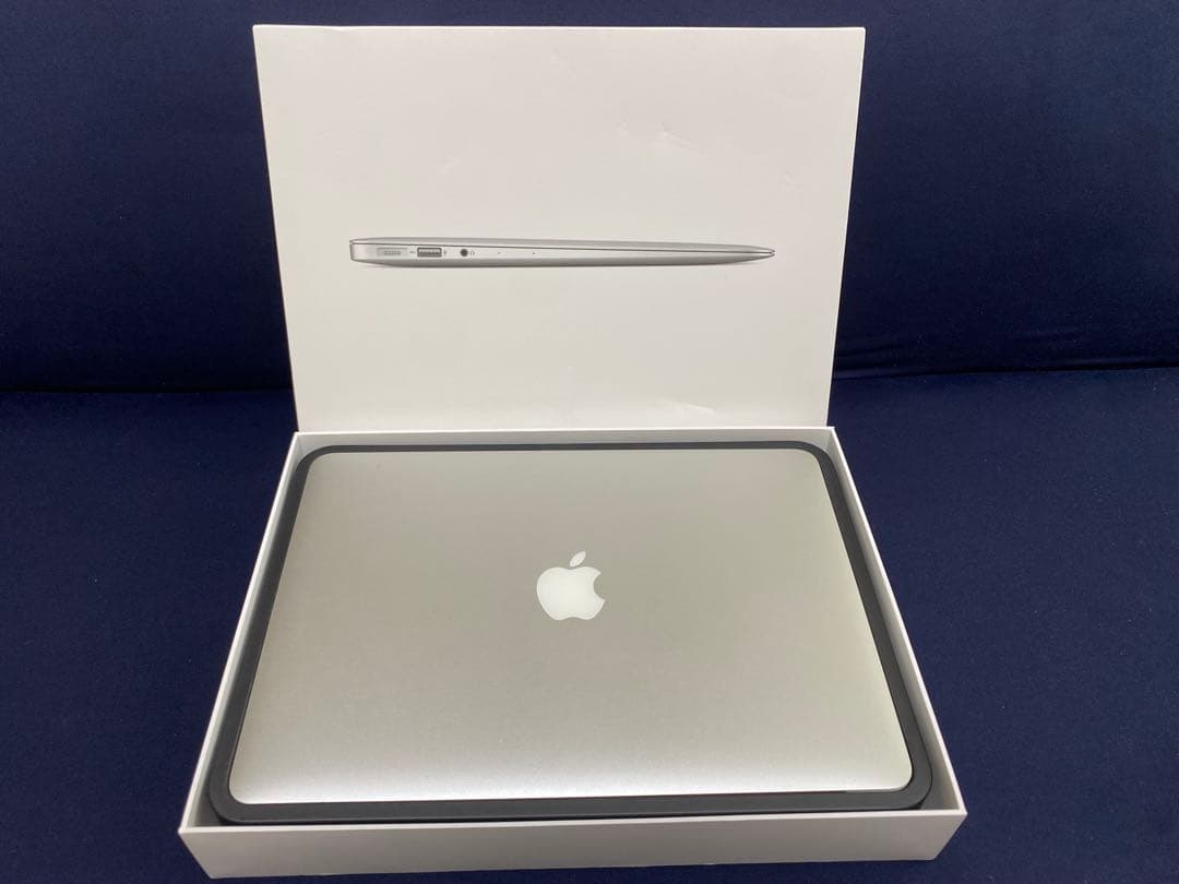 MacBook本体 Apple MacBookAir(13-inch, Mid 2013)
