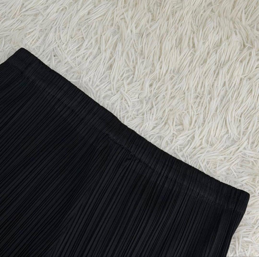 PLEATS PLEASE パンツ 黒 ブラック 3