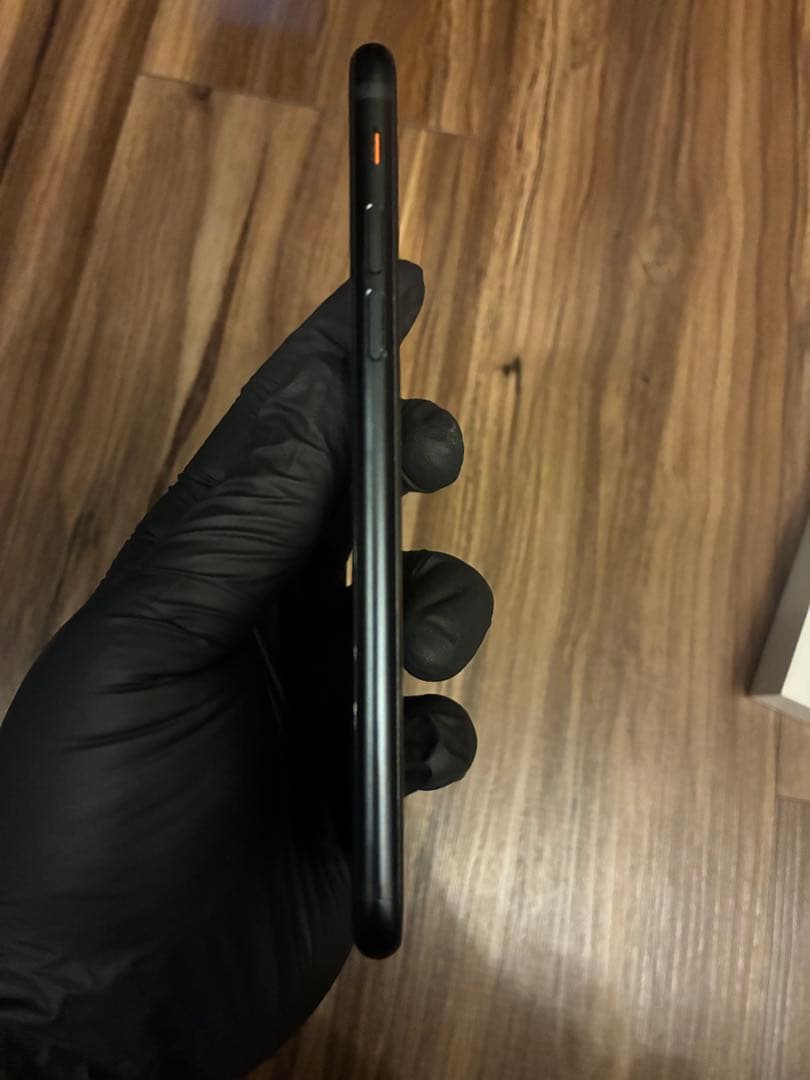 iPhone SE (第3世代) ブラック 256GB