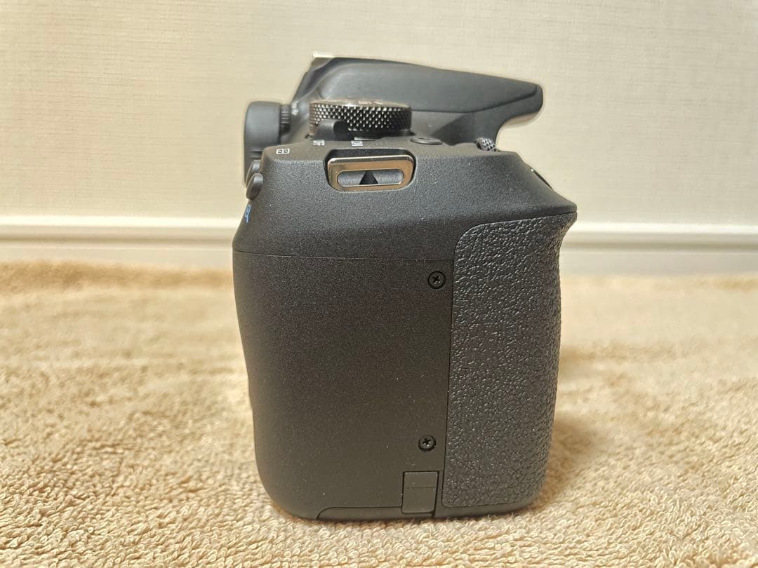 Canon EOS Kiss X90 本体 + レンズ + 付属品 SDカード付