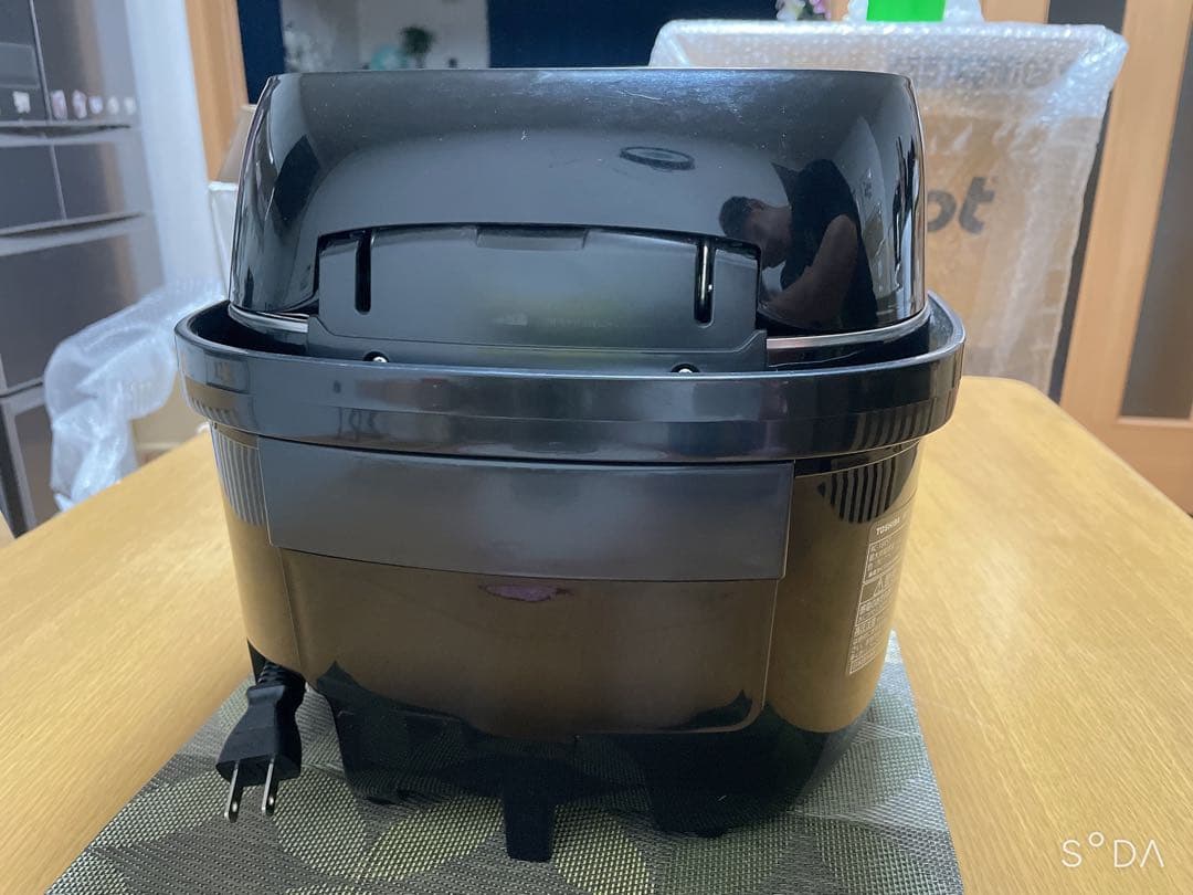 東芝RC-18VST-K炎匠炊き 真空圧力IHジャー炊飯器 ジャンク品