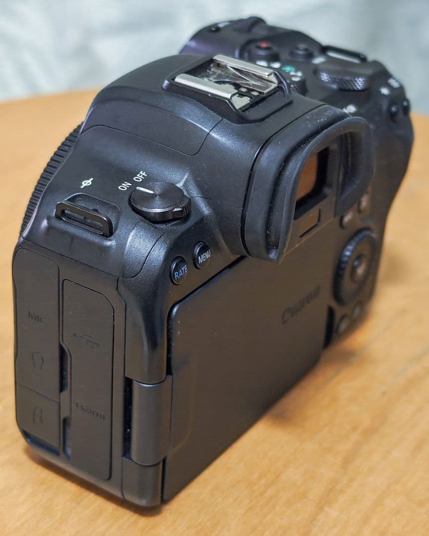 【美品・付属品あり】Canon EOS R6 ボディ 元箱あり 動作確認済