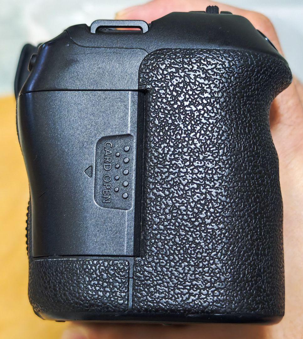 【美品・付属品あり】Canon EOS R6 ボディ 元箱あり 動作確認済