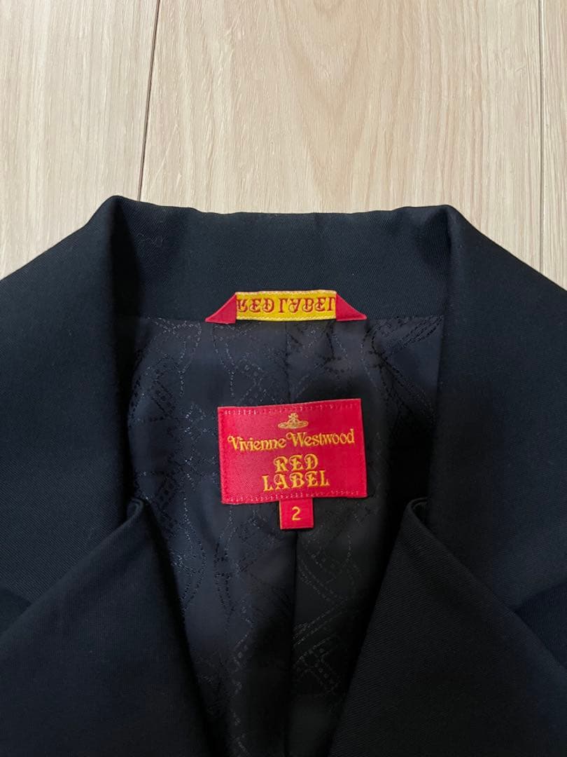 Vivienne Westwoodテーラードジャケット値下げしました！