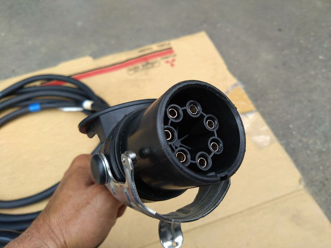 【トレーラーケーブル】三菱ふそう用