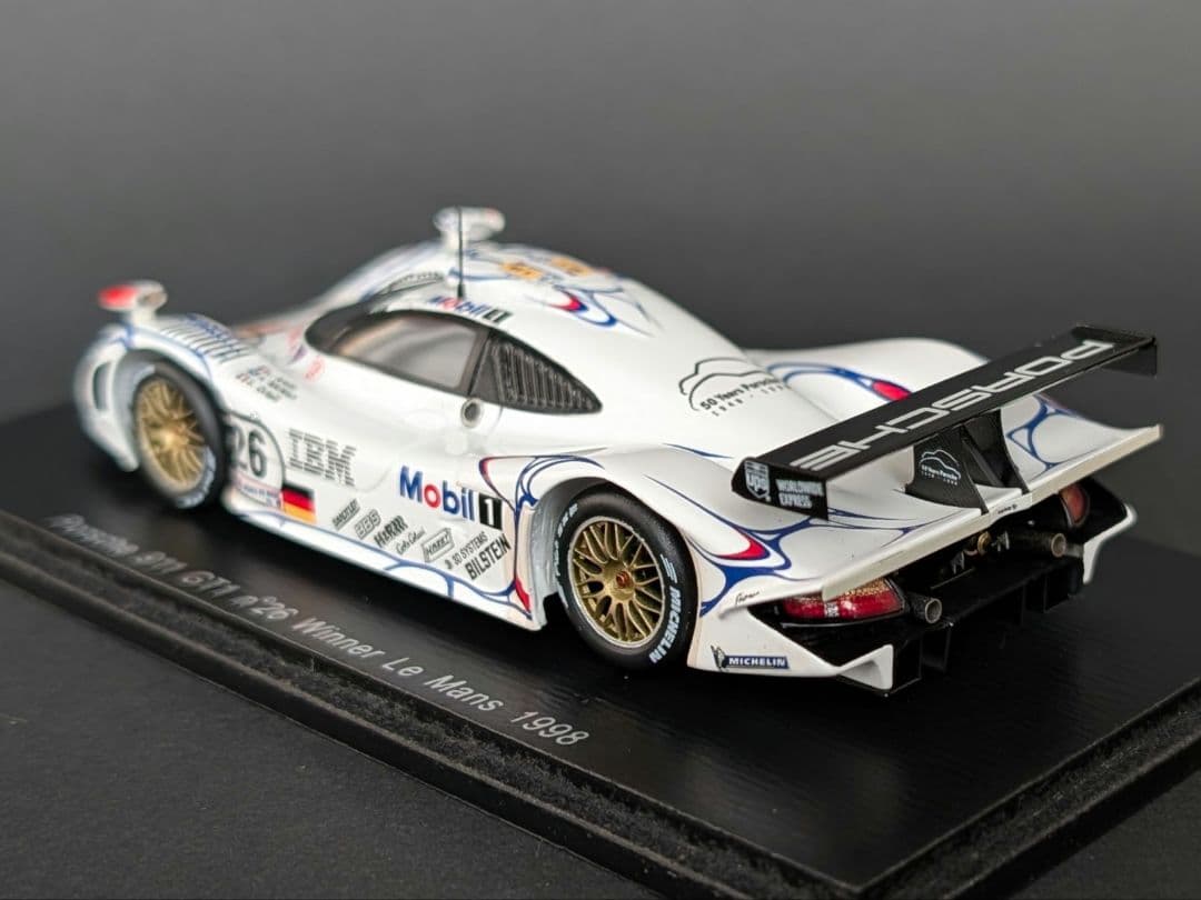 スパーク 1/43 ポルシェ 911 GT1 #26 1998 ル・マン24優勝