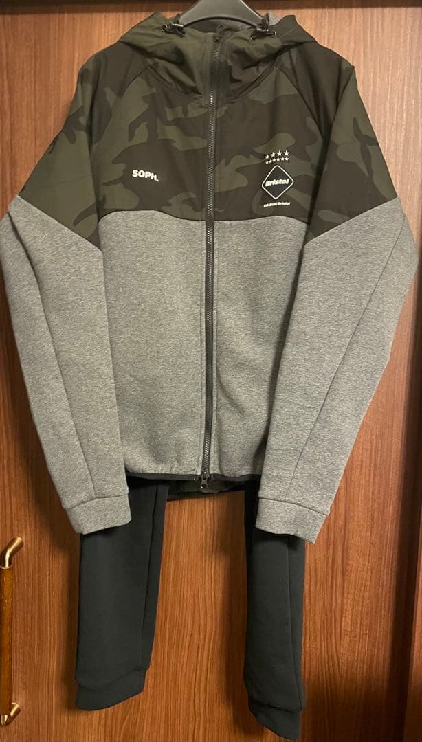 トップス F.C.Real Bristol TRAINING HOODIE & PANTS