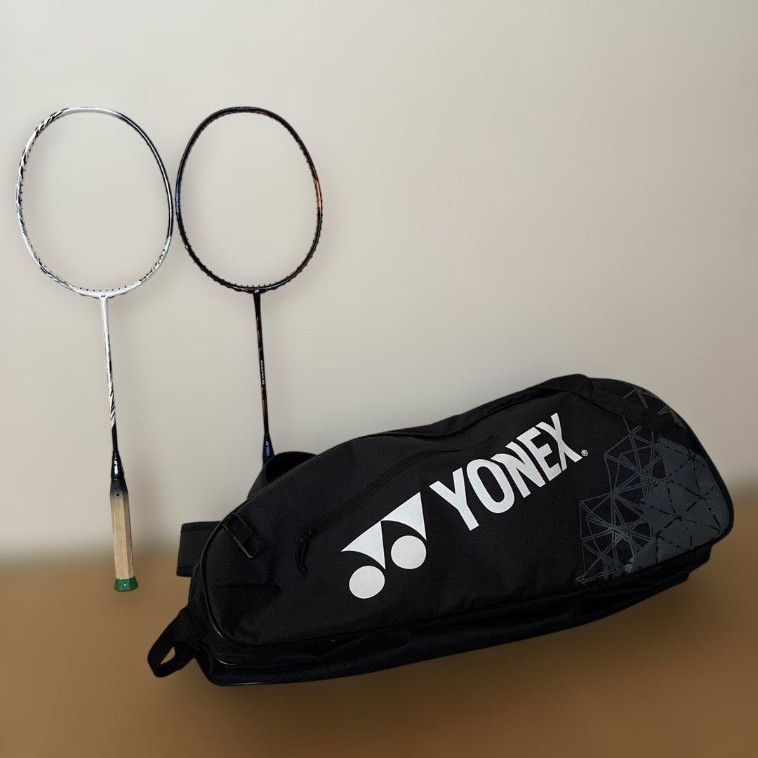 YONEX バドミントンラケット 2本　バッグ付