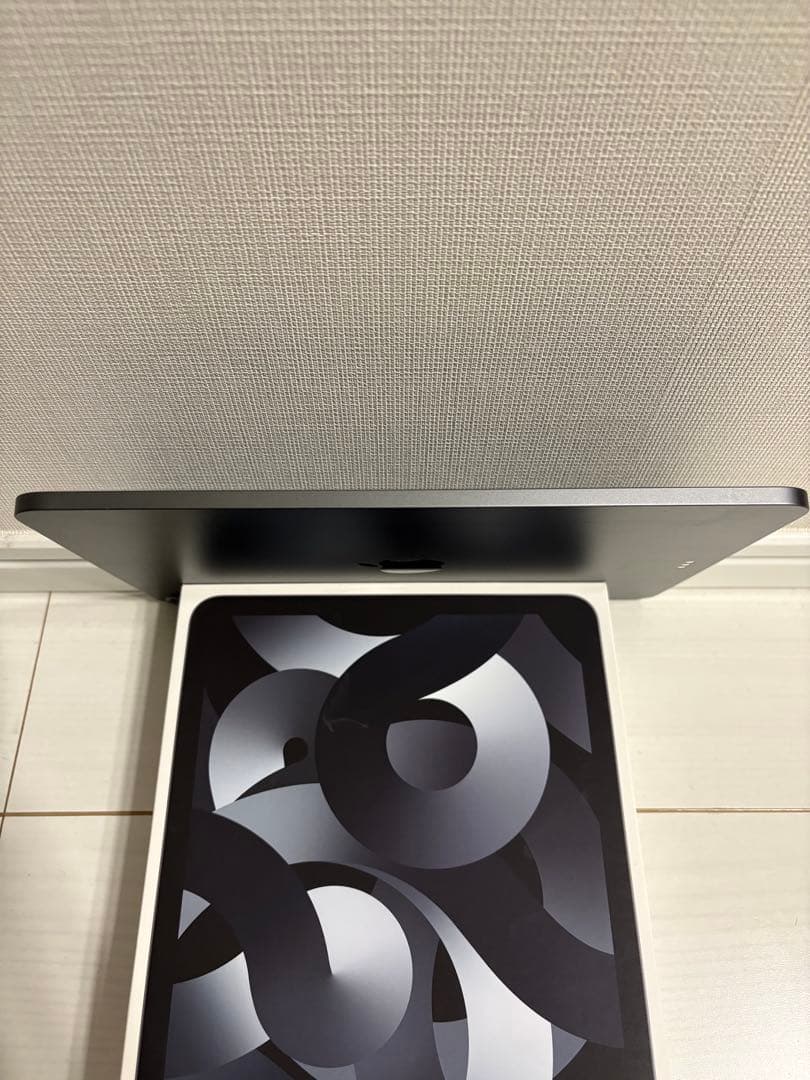 Apple iPad Air 第5世代 スペースグレー 64GB