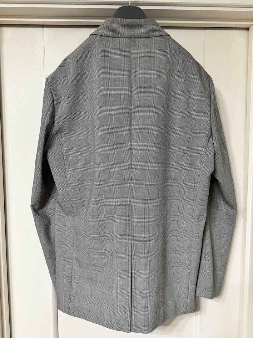 ユニクロ感動ジャケット4着セット グレー、ダークグレー、ネイビー、チドリLサイズ