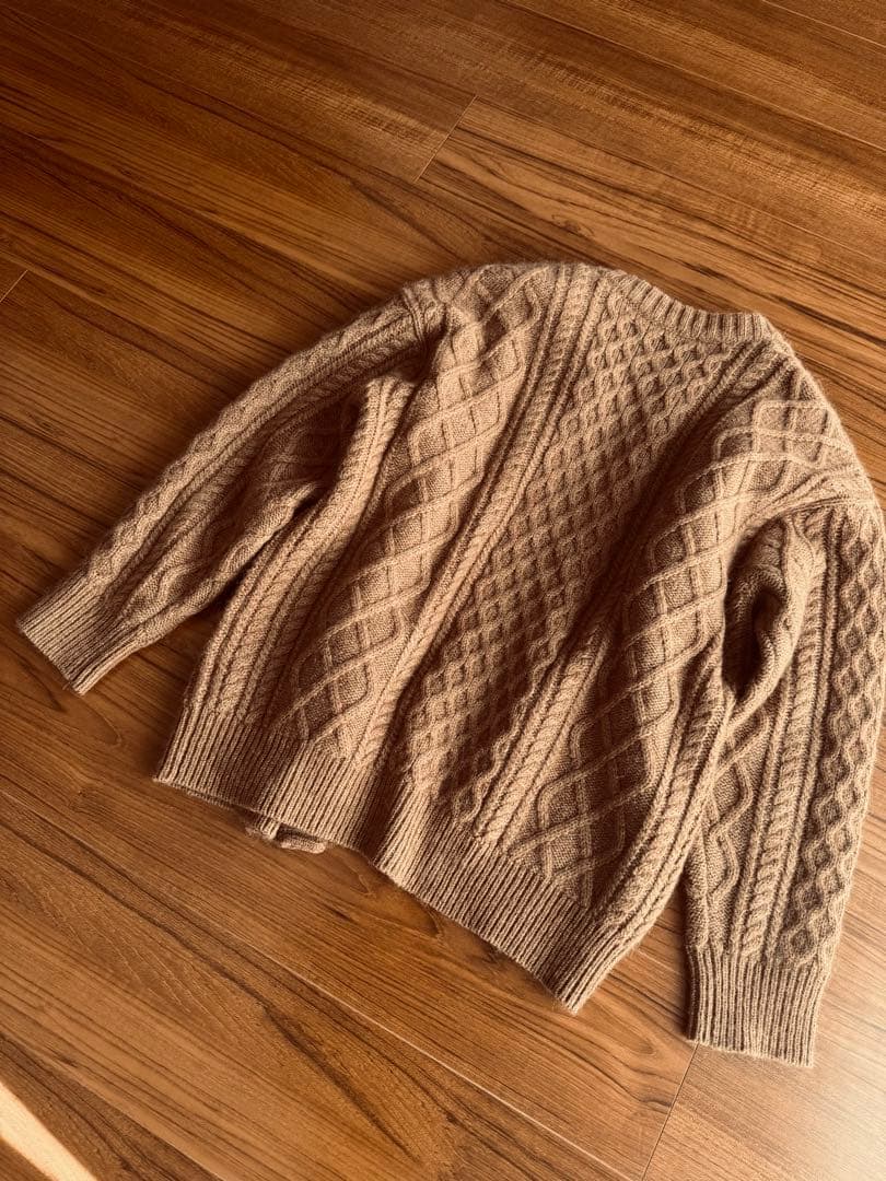 デミリー　ケーブルニット　キャメル　カーディガン