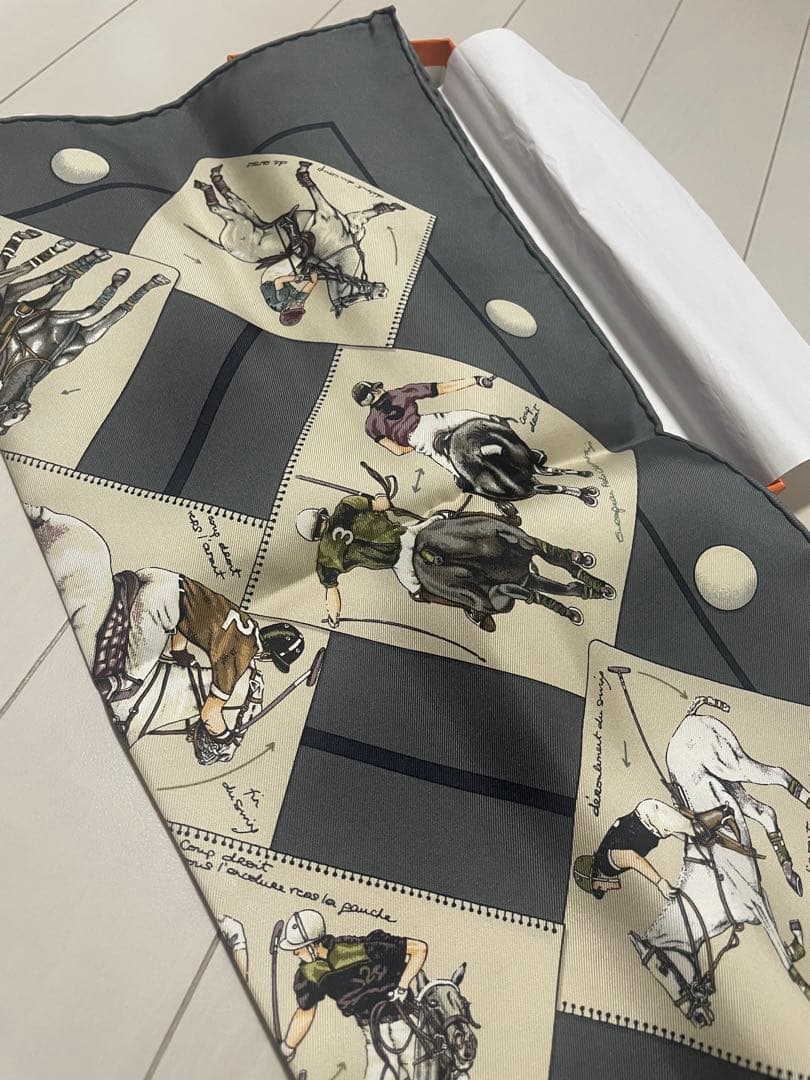 HERMES シルクスカーフ 馬術デザイン