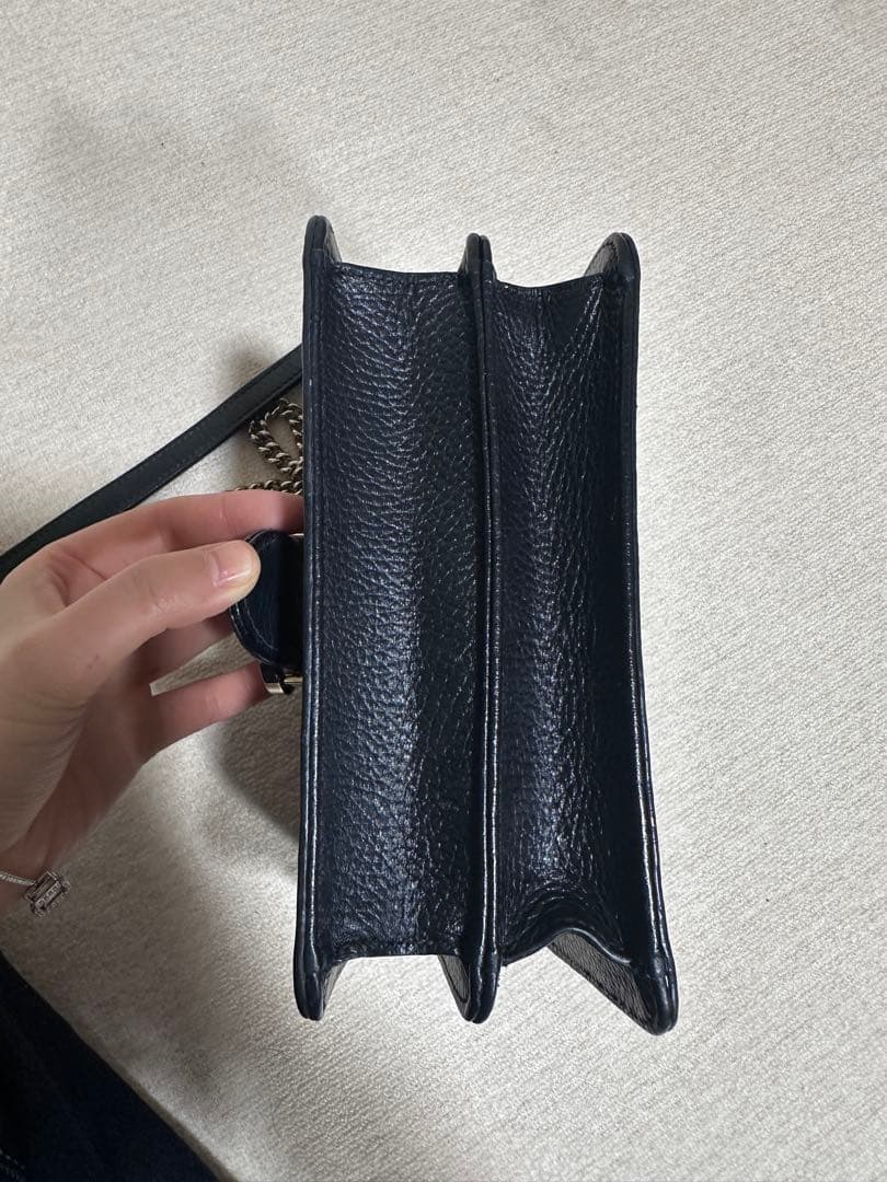 GUCCI インターロッキング ブラック ショルダーバッグ