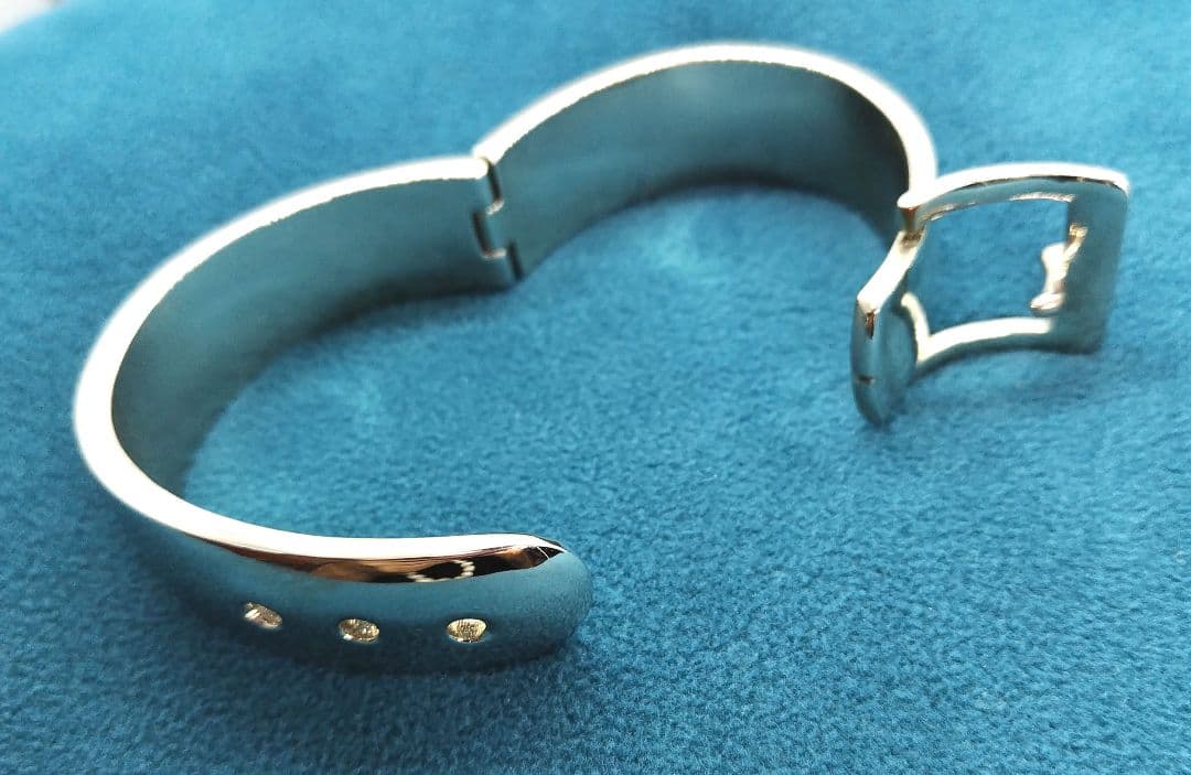 ラルフローレン　シルバー バックルデザイン バングル