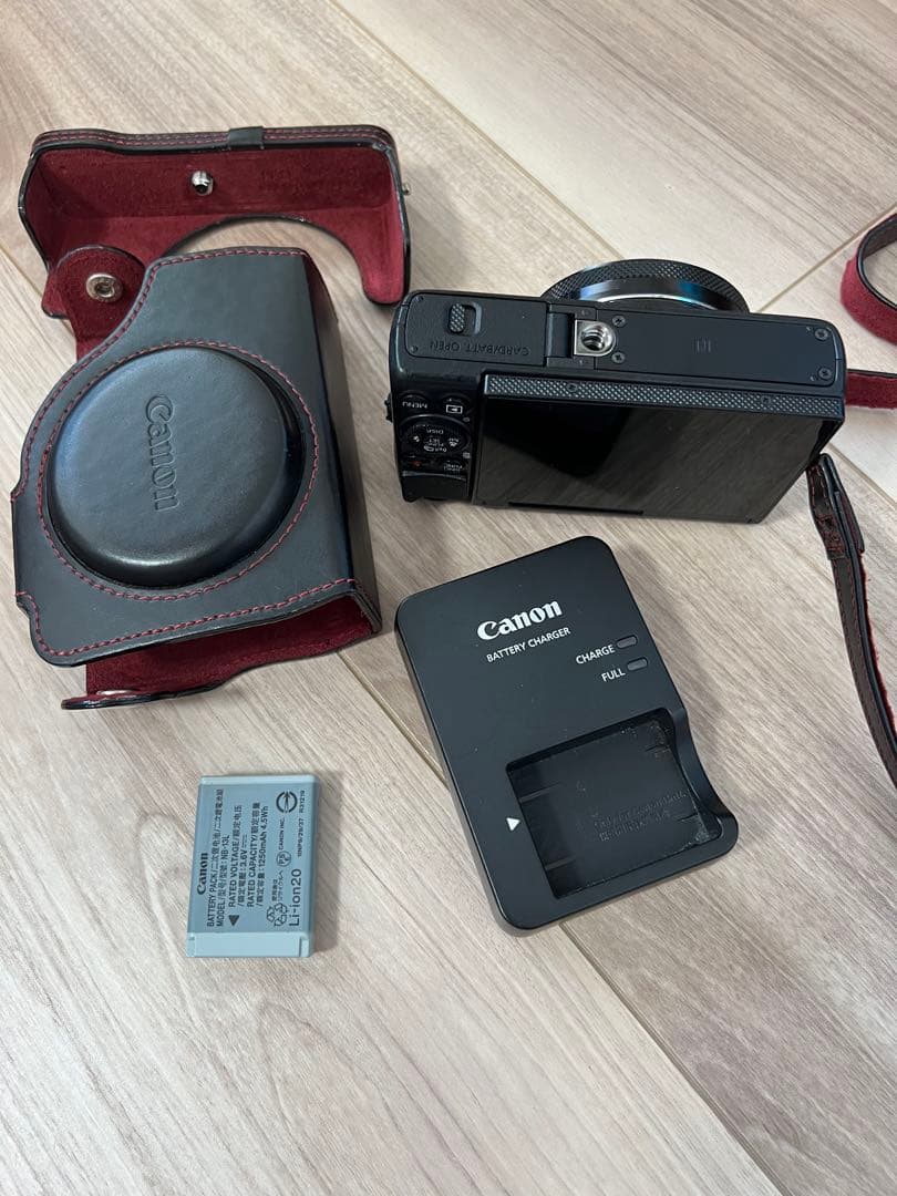 美品Canon キャノン PowerShot G7X ブラック保護ケース付き