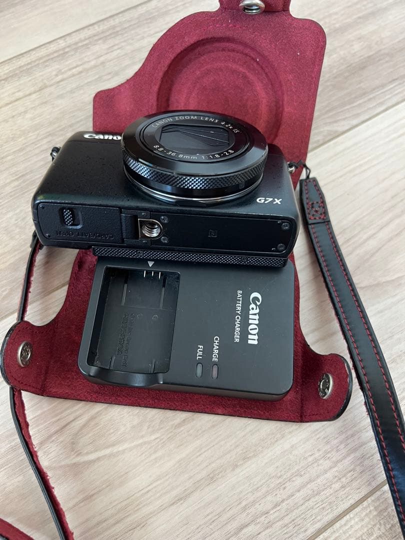 美品Canon キャノン PowerShot G7X ブラック保護ケース付き