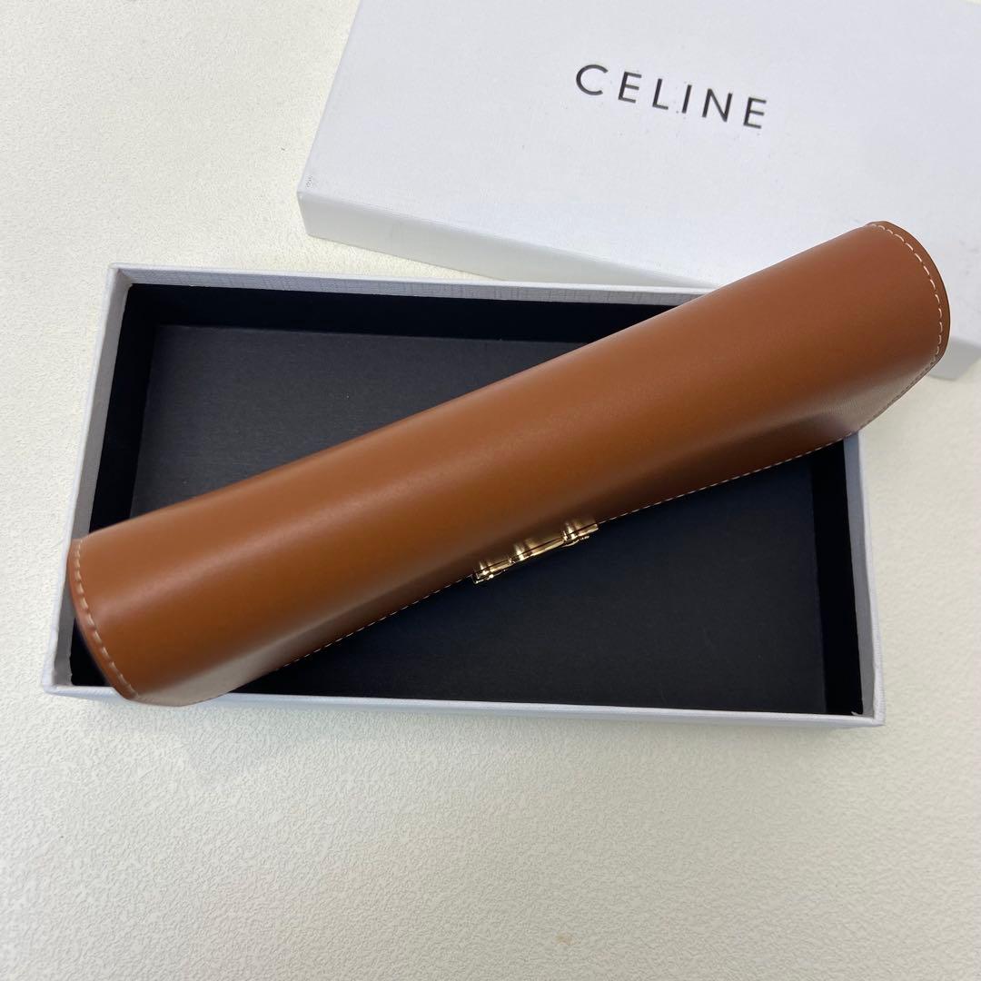 CELINE ブラウン 二つ折り財布