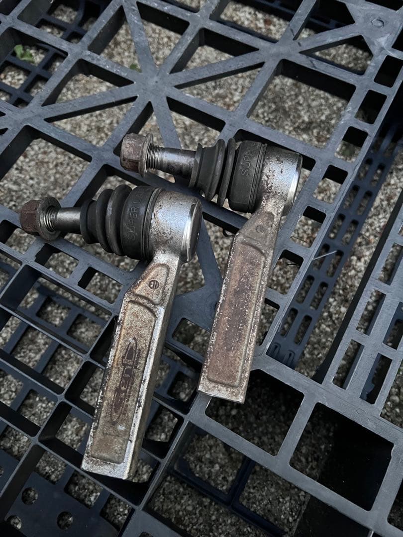 玄武　ハイエース　タイロッドエンド