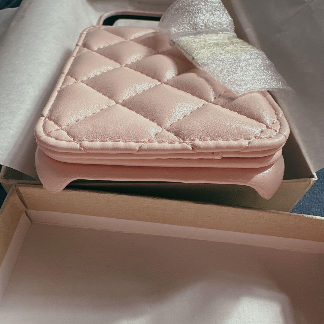 キルティングミラーDDチャーム iPhoneケース17Pro PNK ピンク