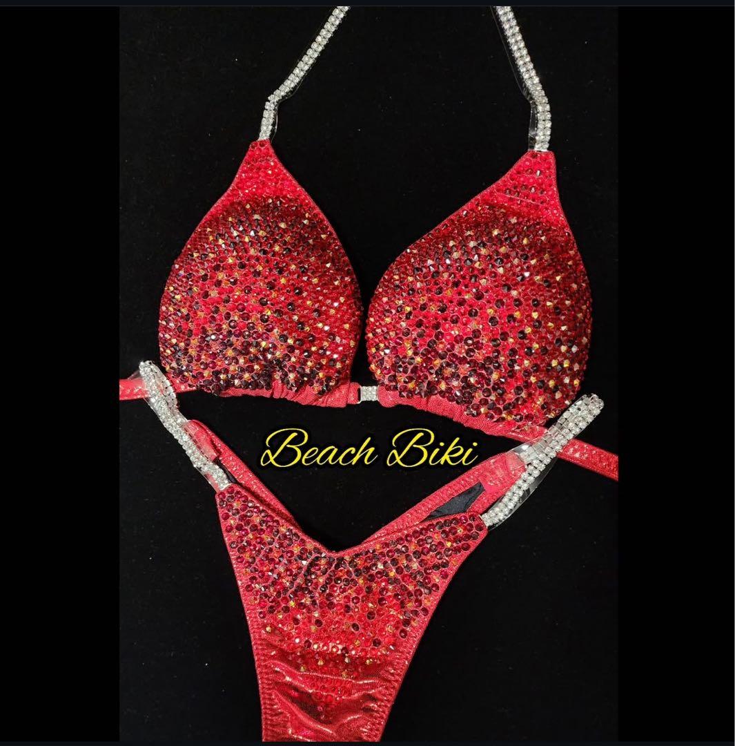 【最終値下げ】【美品】競技用グリッタービキニ