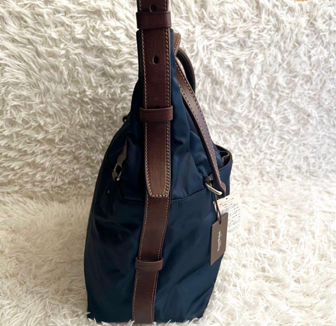 【値下げ】Daniel & Bob ネイビー ナイロン ショルダーバッグ