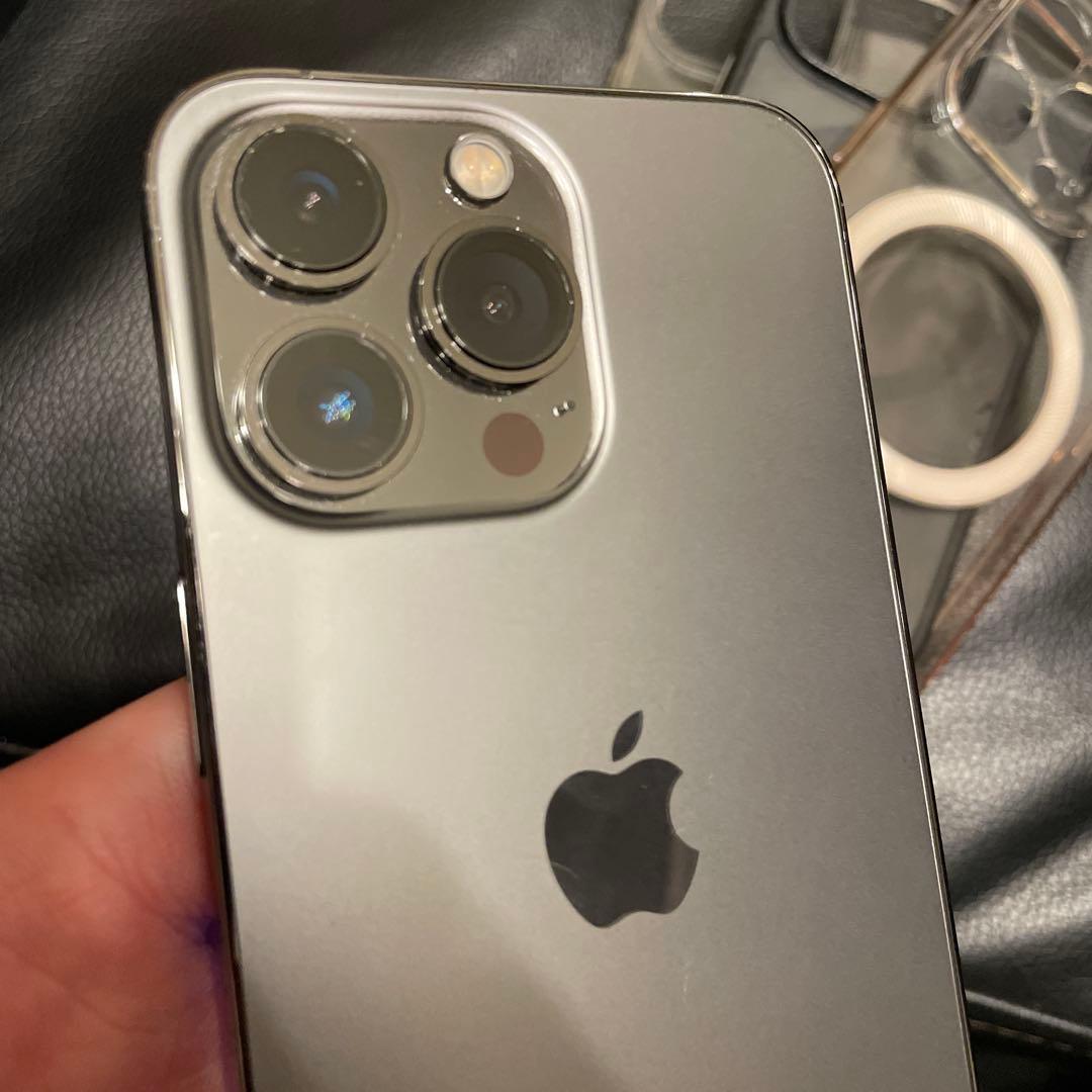 iPhone13pro 1TB バッテリー90% 美品　SIMフリー