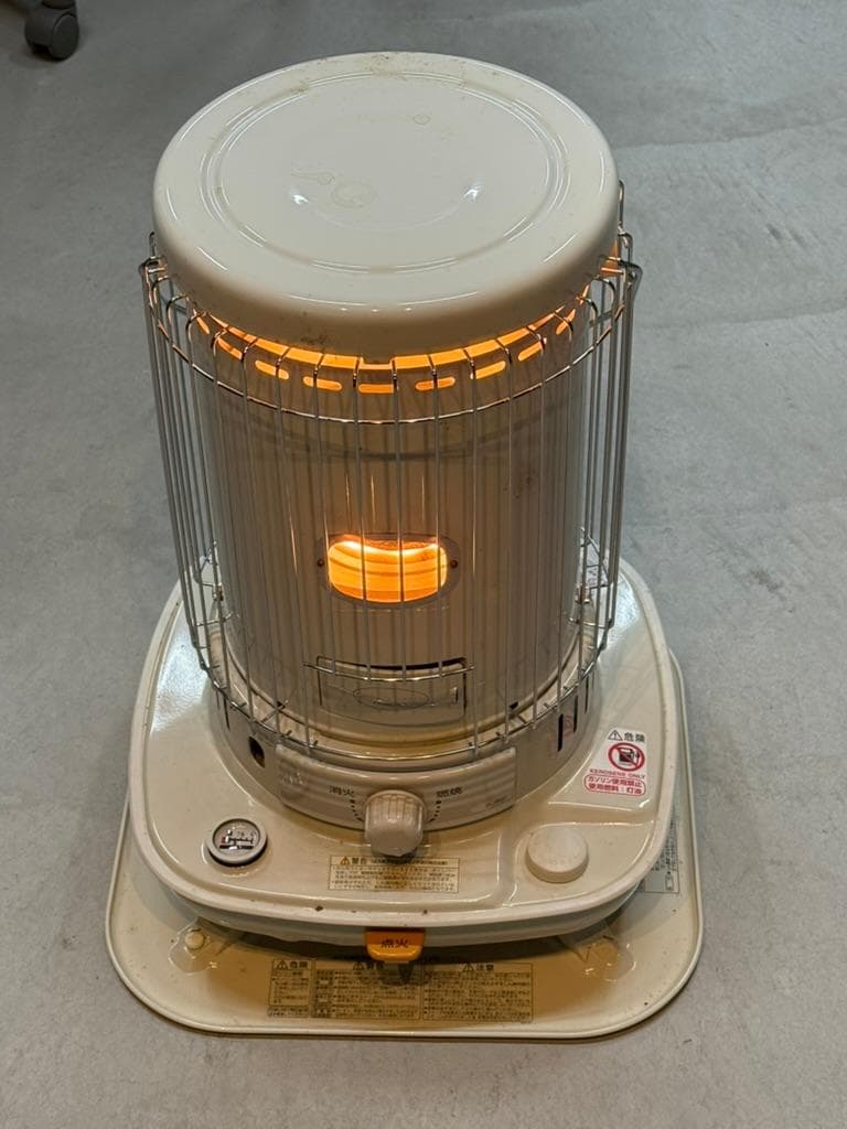 コロナ　SL-66F 石油ストーブ ホワイト 箱付き