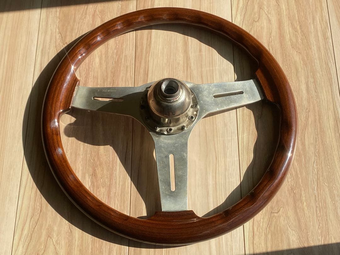 NARDI CLASSIC ウッドステアリング ハンドル