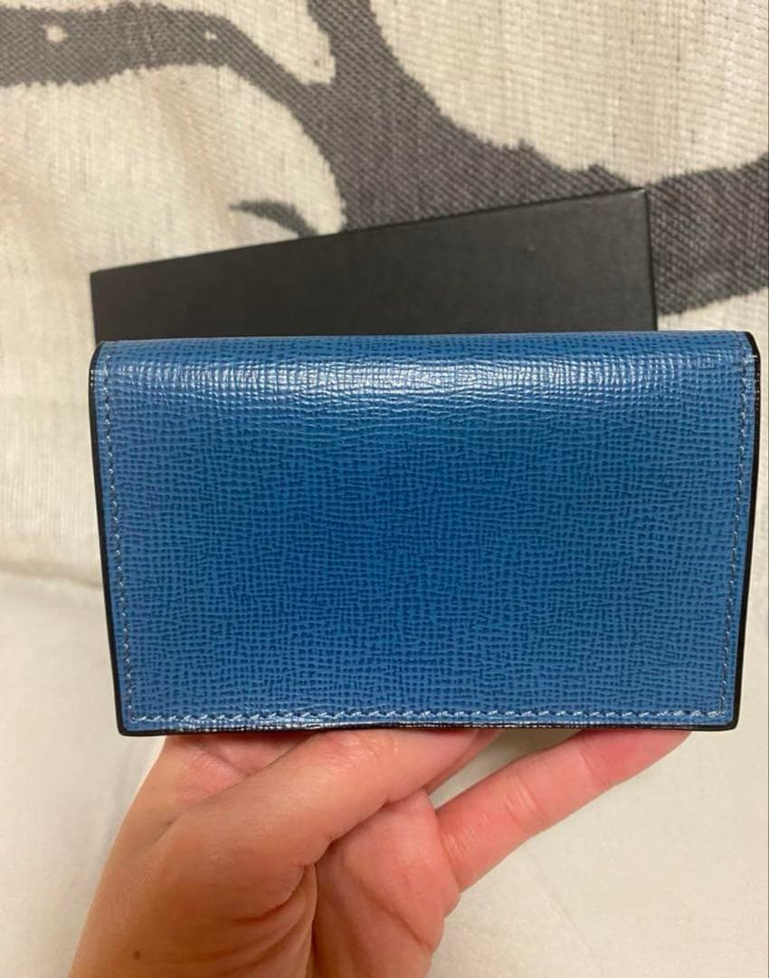 ヴァレクストラ名刺ケースカードケースブラック レザー名刺入れ